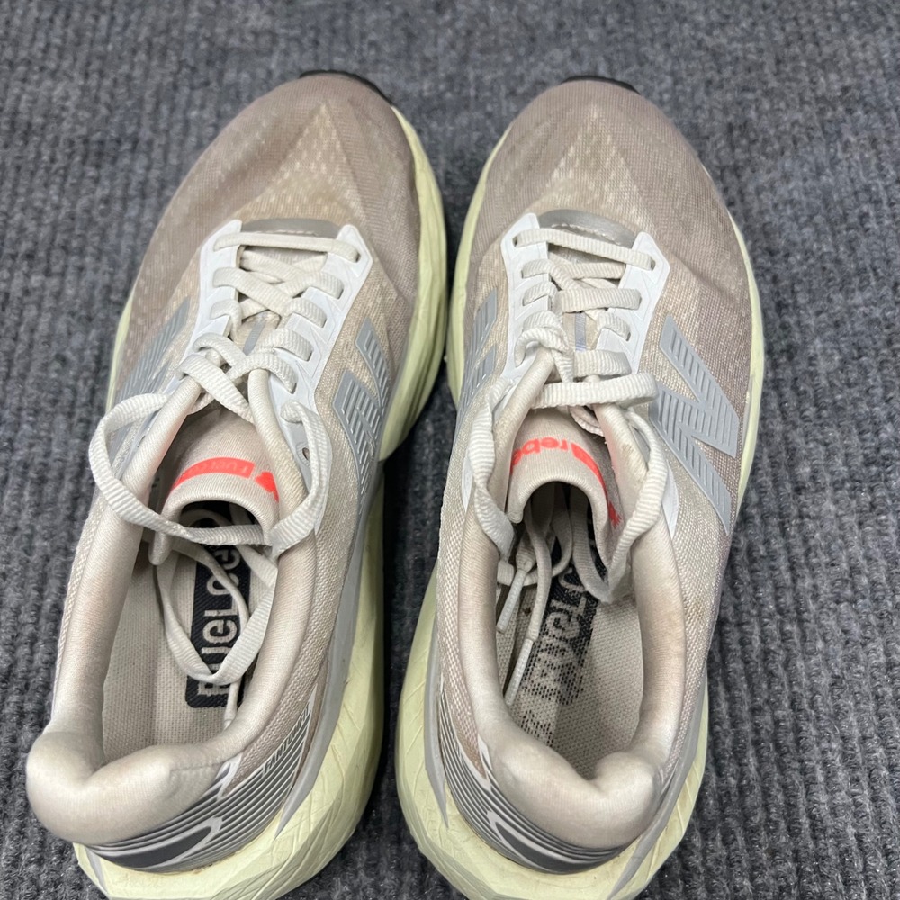 New Balance FuelCell Rebel v5 Womens 8 Running Shoes Angora tan grey Men's 6.5 - Picture 4 of 8